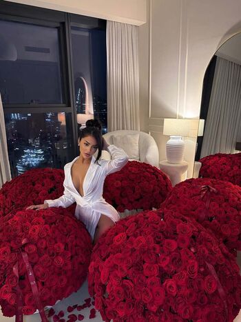 Full leaked Aneeqa farid private onlyfans photo