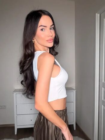 Full leaked Anet slotova private onlyfans photo