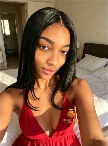 Full leaked Angel reese private onlyfans photo