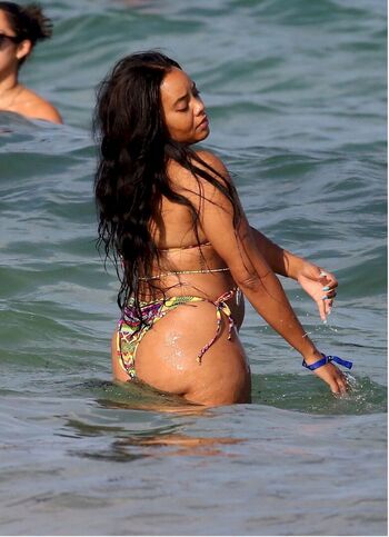 Angela Simmons