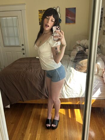 Angelbunnigrl