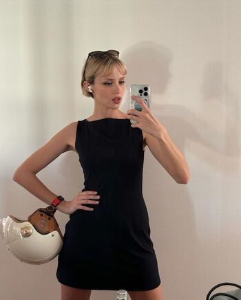 Full leaked Angele van laeken page private onlyfans photo