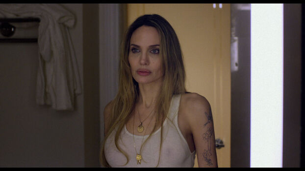 Angelina Jolie
