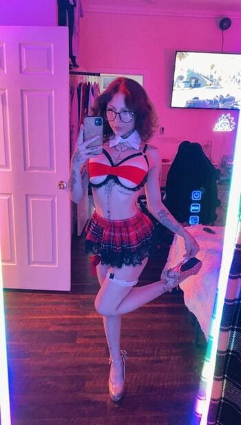 Angelina Lxvee