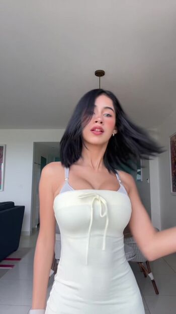 Full leaked Angelinadiiaz private onlyfans photo