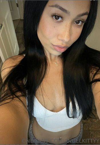 Full leaked Angelkittyy private onlyfans photo