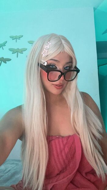 Full leaked Angelrouusee private onlyfans photo