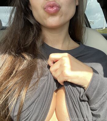 Full leaked Angievarona private onlyfans photo
