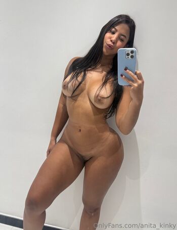 anita_kinky