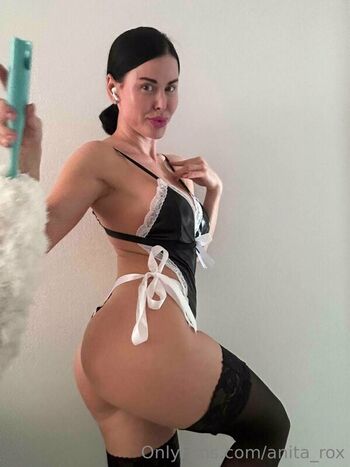 Full leaked Anita rox private onlyfans photo