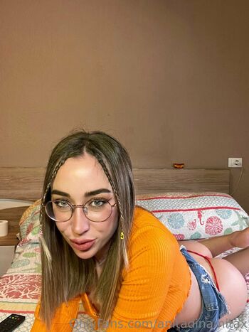 Full leaked Anitadinamitax private onlyfans photo