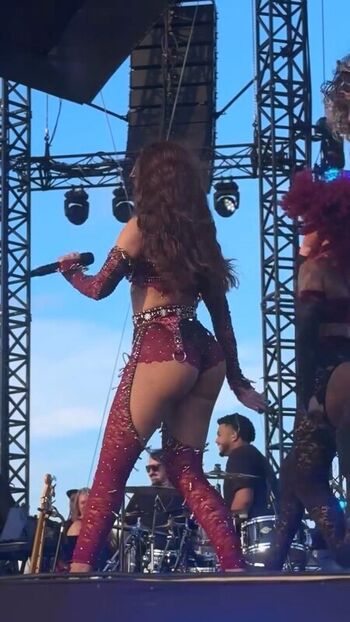 Full leaked Anitta private onlyfans photo