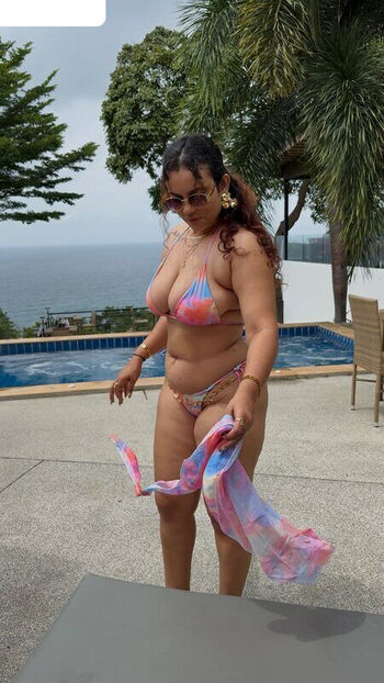 Full leaked Anjuthecurly private onlyfans photo