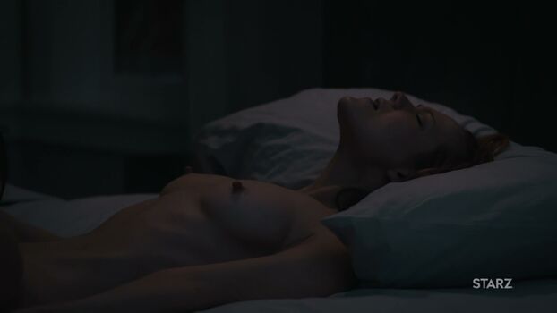 Anna Friel