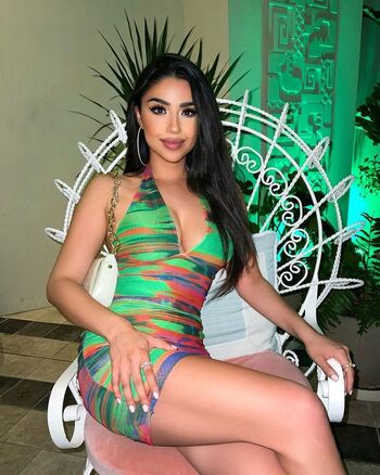 Anna Gabriela Munoz