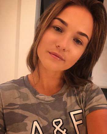 Anna Kalinskaya