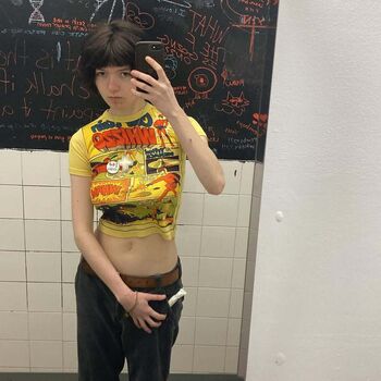 anna_r_yikes
