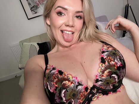 Full leaked Anna scot private onlyfans photo