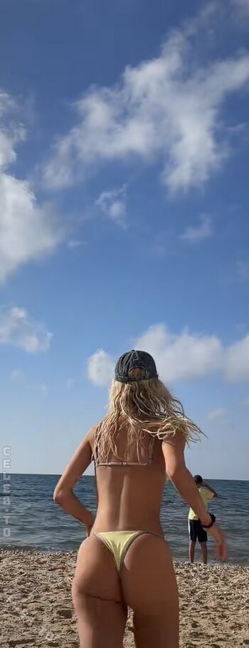 Full leaked Annaauroraegger private onlyfans photo