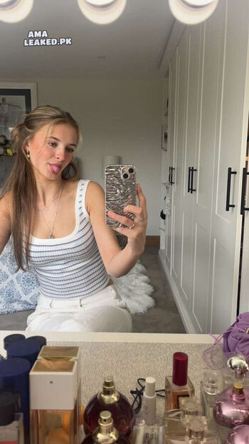 Full leaked Annabelle taylor private onlyfans photo