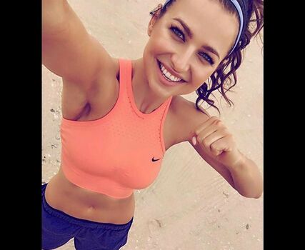Full leaked Annalewandowska private onlyfans photo