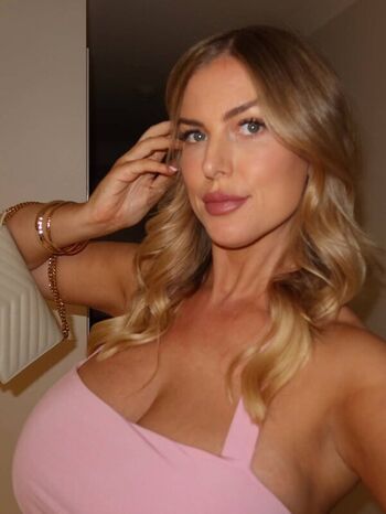 Full leaked Annaliese gann private onlyfans photo