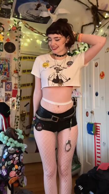 Full leaked Annaliseelliot private onlyfans photo