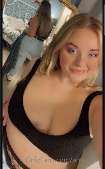 Full leaked Annalynn private onlyfans photo