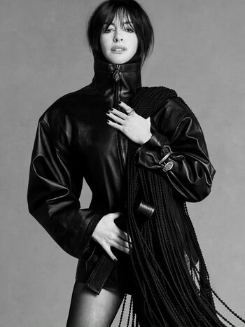 Full leaked Anne hathaway page private onlyfans photo