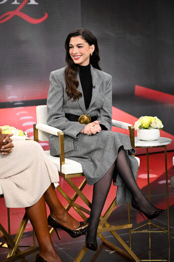 Full leaked Anne hathaway page private onlyfans photo
