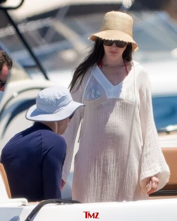 Full leaked Anne hathaway page private onlyfans photo