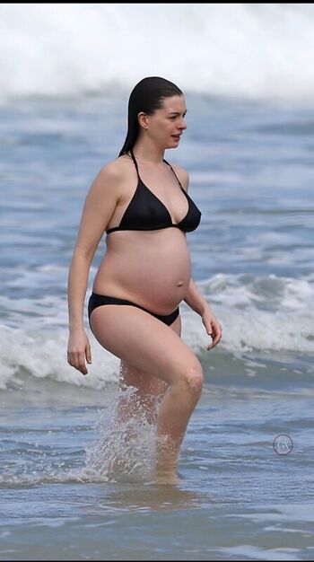 Full leaked Anne hathaway private onlyfans photo