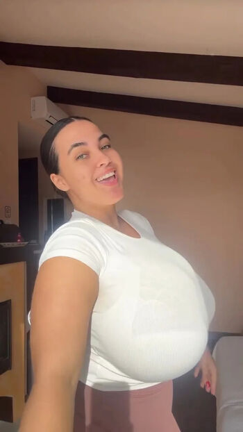 Full leaked Anneris private onlyfans photo