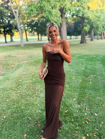 Full leaked Annie agar page private onlyfans photo