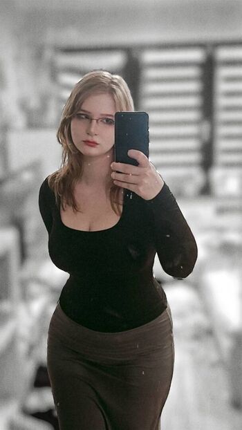 Full leaked Annie ways page private onlyfans photo