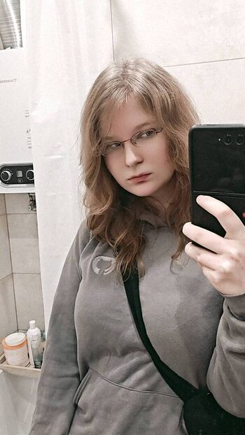 Full leaked Annie ways private onlyfans photo