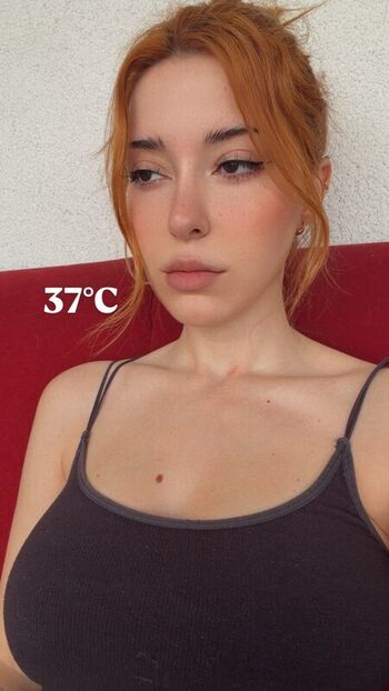 Full leaked Annitheduck private onlyfans photo