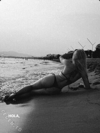 Full leaked Anny vans private onlyfans photo