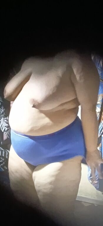 Full leaked Anouk bustyy private onlyfans photo