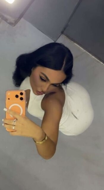 Full leaked Anouk grm private onlyfans photo