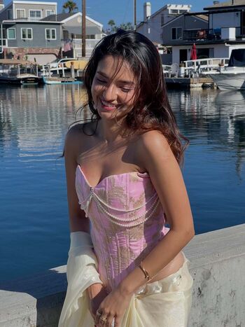 Anushka Sen