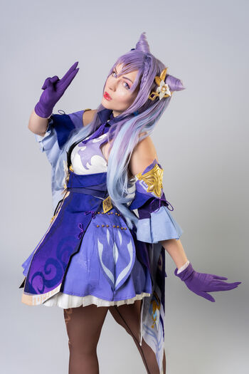 Anya Ichios