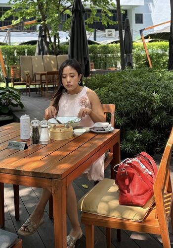 Full leaked Aradhana gurung page private onlyfans photo