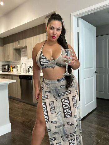Full leaked Arazay diaz private onlyfans photo