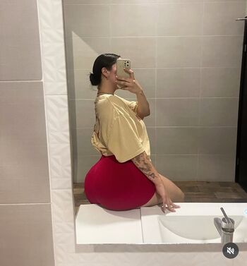 Full leaked Arely chaparro private onlyfans photo
