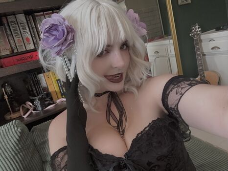 Full leaked Aretteepls private onlyfans photo