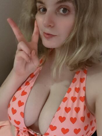 Full leaked Aretteepls private onlyfans photo