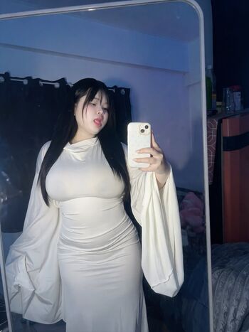 Ari_wxn