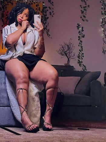 Full leaked Ariaartizte private onlyfans photo