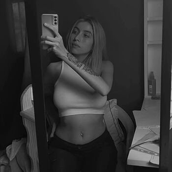 Full leaked Ariadna salguero private onlyfans photo